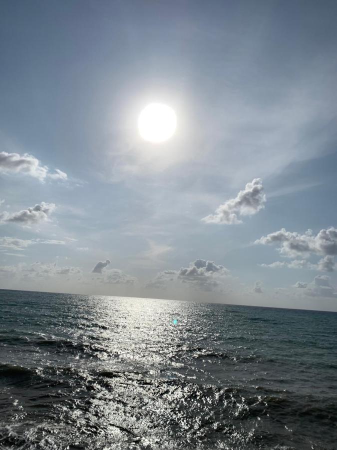 טורבייחה Apartaments Amalia On The Beach מראה חיצוני תמונה